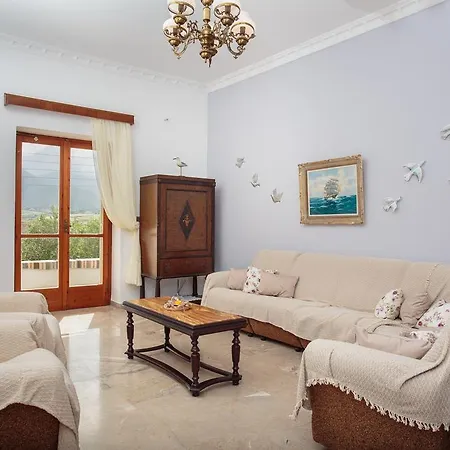 Villa Melpomeni